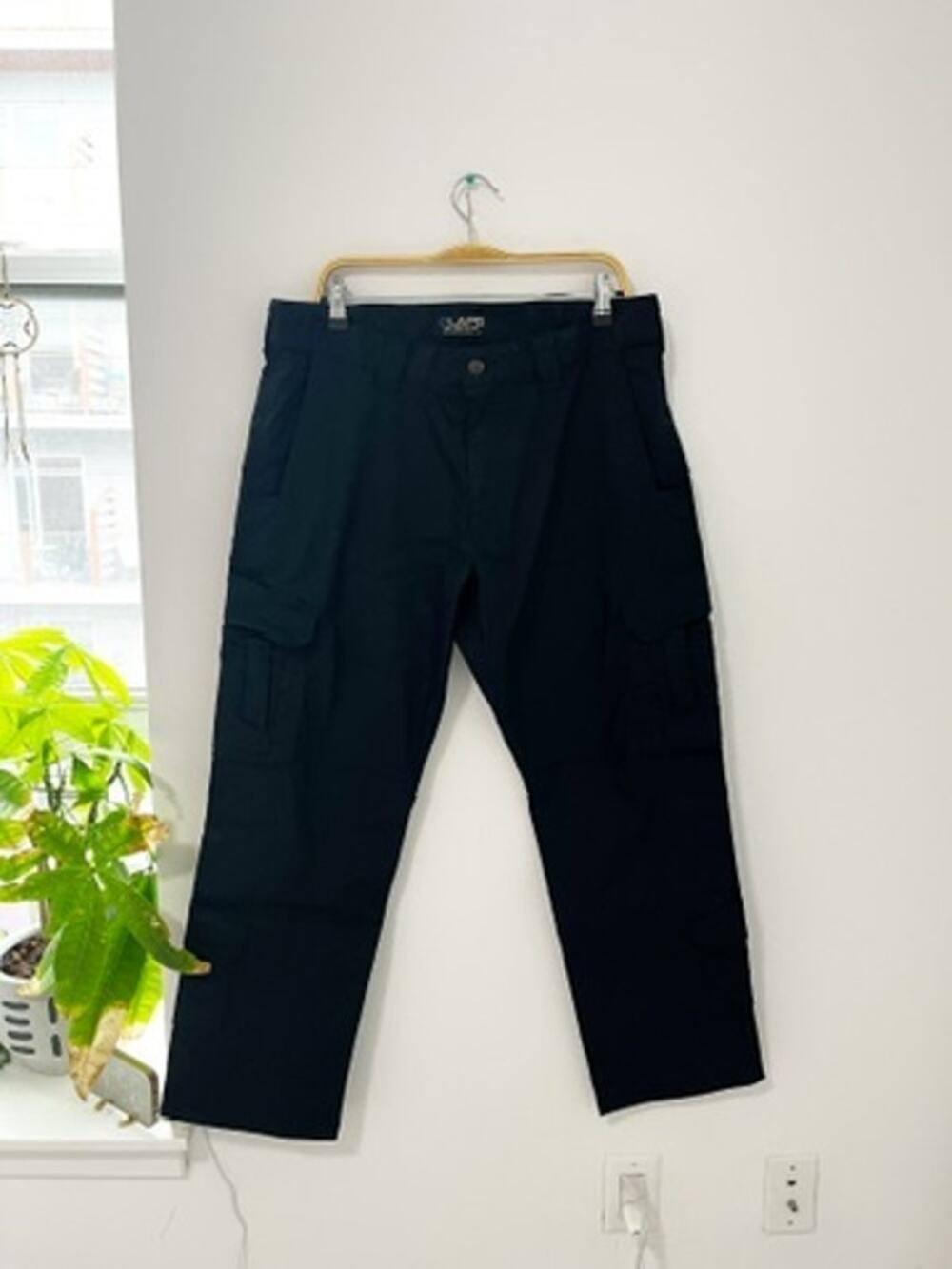 LA Police Gear LAPG EMS Men's Navy Blue Stretch Cargo Pants Size 36